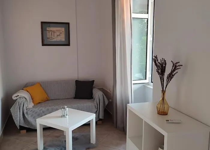 Moderan Smjestaj S Velikom Terasom I Parkingom Apartmán Malinska